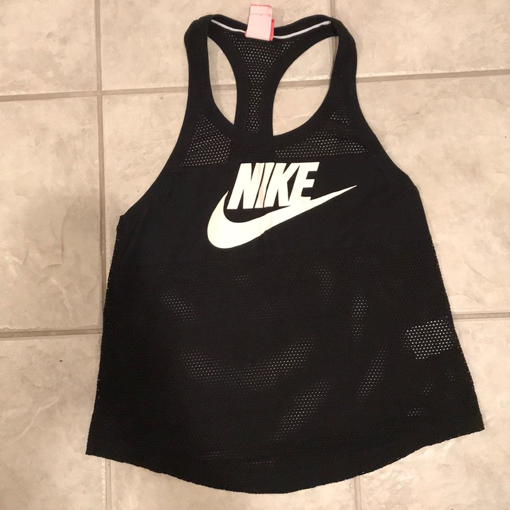 Black mesh Nike tank.